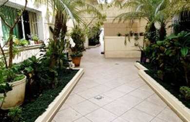 Imagem 2: Casa de condomínio para aluguel com 166 metros quadrados com 4 quartos