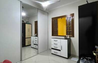 Imagem 7: Casa para venda tem 84m2 - 01 suíte e churrasqueira - rica em armários - Santa Marina