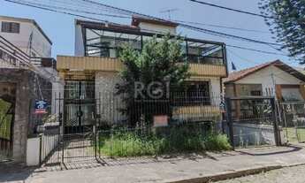 Imagem: Porto Alegre - Casa Padrão - Higienópolis