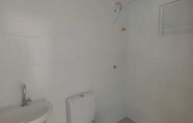 Imagem 7: Apartamento com 2 quartos no Edifício Lyon - Bairro Oficinas em Ponta Grossa