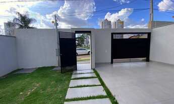 Imagem 4: Casa sobrado com 3 quartos - Bairro Jardim Atlântico em Goiânia
