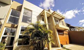 Imagem: Sobrado no Bairro Moinhos de Vento! Ref