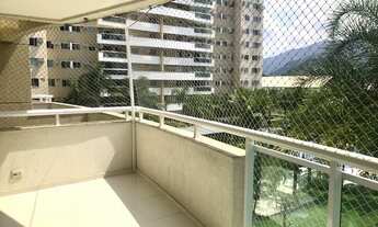 Imagem 3: Apto a venda, 71 m, piso porcelanato, 2 qtos, sendo 1 suíte, armários nos qtos e cozinha