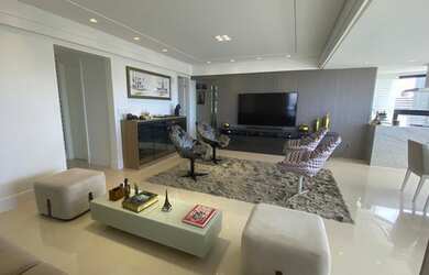 Imagem 12: Apartamento para venda possui 140 metros quadrados com 3 quartos em Graça - Salvador - BA