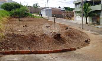 Imagem 2: São Carlos - Terreno Padrão - Jardim Medeiros