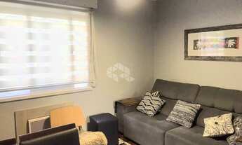 Imagem 2: PORTO ALEGRE - Apartamento Padrão - Menino Deus