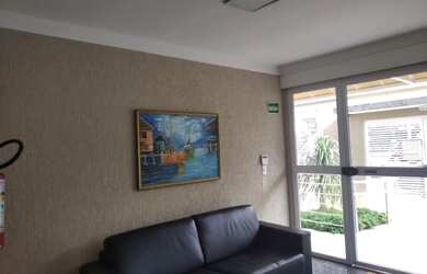 Imagem 5: Jd. Finotti - Amplo ap c/ armarios - Sacada e Elevador - 2 Quartos