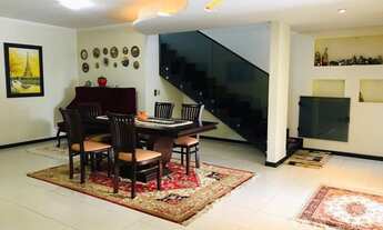 Imagem 2: CASA no SAGUAÇÚ com 3 quartos para VENDA, 310 m²