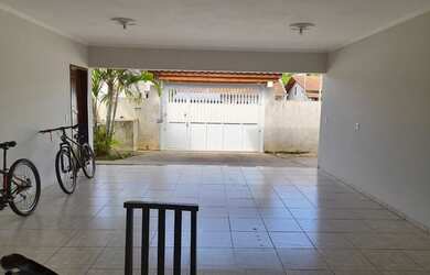 Imagem 4: Casa para venda possui 215 metros quadrados com 3 quartos em Três Rios do Sul - Jaraguá do