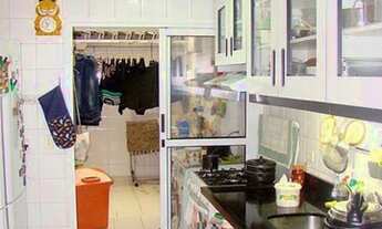 Imagem 5: Pavimento inferior (projeção 50 m² descoberto 36 m²)= escritório, sala de tv, sala de ja