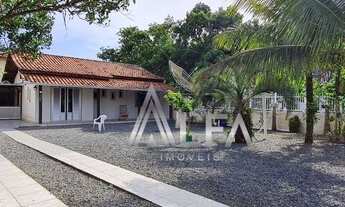 Imagem: Casa com 5 dormitórios à venda, 200 m²