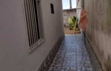 Imagem 2: Casa para venda possui 140 metros quadrados com 3 quartos em Jardim Imperador - Suzano - S