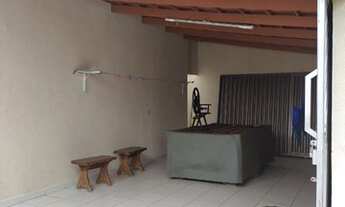 Imagem 5: CASA + BARRACOES-TRINDADE