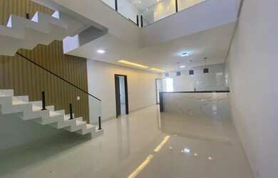 Imagem 3: Casa no Condomínio Sol Nascente #4 dormitórios, sendo duas suítes(uma com closet e escritó