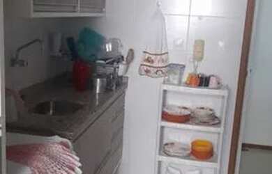 Imagem 3: Alugo lindo apartamento em armação mobiliado