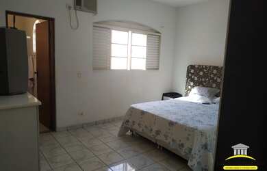 Imagem 5: Térrea para venda tem 165 metros quadrados com 3 quartos em Centro - Presidente Epitácio