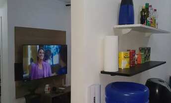 Imagem 3: ALUGA - DIVIDO APARTAMENTO 02 DORMITÓRIOS - COND. GRAN SOLAR