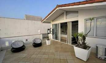 Imagem 7: Oportunidade Única - Casa Triplex com Piscina e Área Gourmet ao lado da UFJF !!