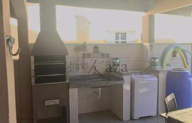 Imagem 3: Casa com piscina - Jardim Uirá - 100² - Aceita permuta - Zona Sudeste - São José dos Campo