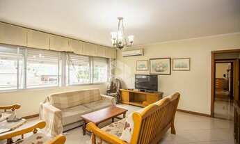 Imagem 2: Apartamento para venda possui 136 metros quadrados com 3 quartos em São João - Porto Alegr