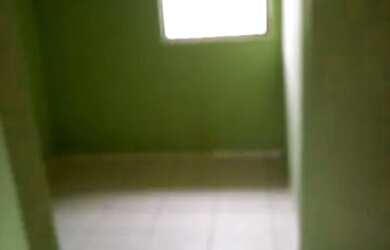 Imagem 7: Casa 2/4, sala, cozinha com area externa para garagem e area de serviço com deposito, Ca