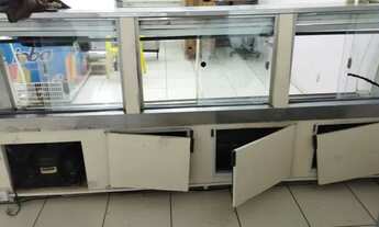 Imagem 2: Vendo um açougue completo ótima localização em frente a um condomínio,valor 55.000