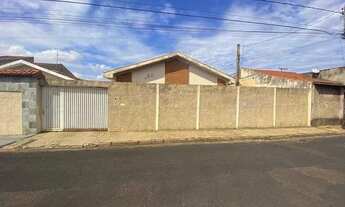 Imagem: Venda de Casas / Padrão na cidade de Araraquara