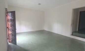 Imagem 7: Aluga-se casa com tres dormitórios sendo uma suite