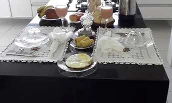 Imagem 6: Apartamento para aluguel possui 350 metros quadrados com 2 quartos