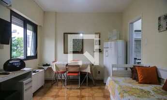 Imagem 3: Apartamento para Aluguel - Aparecida, 1 Quarto, 37 m2