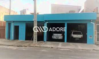 Imagem: Casa à venda no Bairro Bom Retiro II em