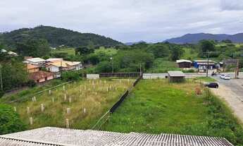 Imagem 5: Lote/Terreno para venda possui 748 m² em Ribeirão da Ilha - Florianópolis - SC
