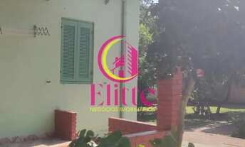 Imagem 5: Casa estilo clássico ao lado da estação Sapucaia