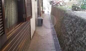 Imagem 5: Linda casa Casa térrea na Serra da Cantareira, com 3 dormitórios amplos