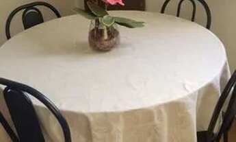 Imagem 4: Quarto para moça não fumante. Centro Florianópolis.