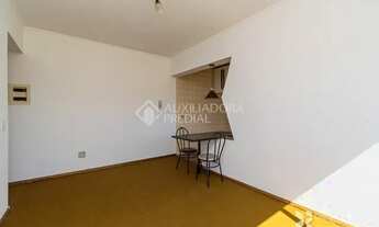 Imagem 2: Apartamento para venda possui 73 metros quadrados com 2 quartos em Azenha - Porto Alegre