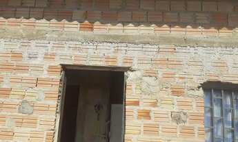 Imagem: Vende se uma casa no senador hélio Campos