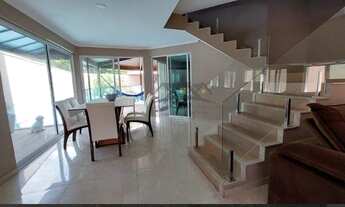 Imagem 2: Casa de condomínio para aluguel com 200 metros quadrados com 3 quartos