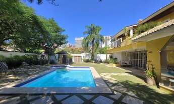 Imagem 4: Barra Cond. Porto dos Cabritos mobiliada! 700m² duplex + sótão 4 suítes 3 vgs!