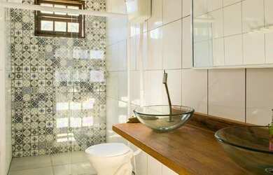 Imagem 2: Casa 3 dormitórios no bairro guarda do embau em palhoça