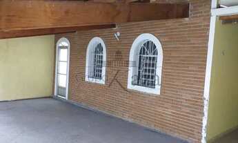 Imagem: Casa - Jardim Uirá - 2 Dormitórios - 120m²