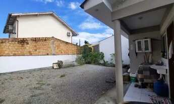 Imagem 2: Casa para venda com 53 metros quadrados com 2 quartos em Bela Vista - Palhoça - SC