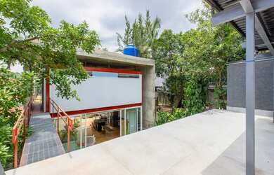 Imagem 3: CASA CONCEITO COM VISÃO MODERNA DO QUE É MORAR EM UM BAIRRO ARBORIZADO E DESCOLADO, VEJA