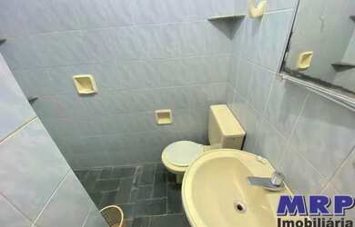 Imagem 7: CA00353 - Casa tipo sobrado com 3 dormitórios sendo 2 suítes, à 200 metros da Praia da Mar