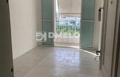 Imagem 2: Apartamento para venda tem 55 metros quadrados com 2 quartos em Pechincha - Rio de Janeiro