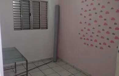 Imagem 4: R. Mario Trabachini, Jd. Irajá AP. Térreo Px. A padaria..