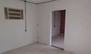 Imagem 3: Casa Comercial no Portão da UEM