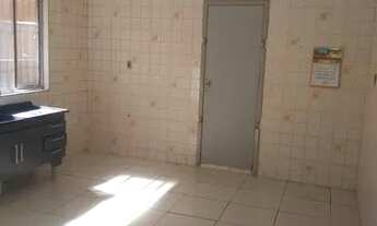 Imagem 5: Casa para aluguel possui 100 metros quadrados com 2 quartos em Vila Eunice - Jandira - SP