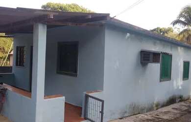 Imagem 3: Fazenda/Sítio/Chácara para venda tem 1305 metros quadrados com 3 quartos