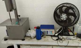 Imagem 3: Vendo um açougue completo ótima localização em frente a um condomínio,valor 55.000